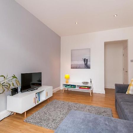 Seaside Serenity - Stunning Sea View Retreat Margate Buitenkant foto